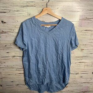 Beachlunchlounge  blue tee shirt size medium